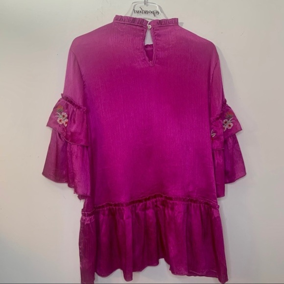 Umgee Usa Boho Gypsy Floral Embroidered Magenta Bell Sleeve Satin Top - Picture 7 of 13